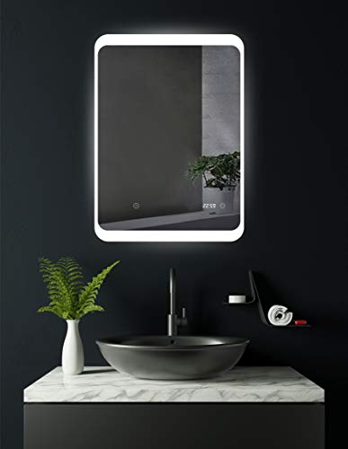 HOKO® LED Badspiegel mit digitaler Uhr, Weimar 50x70cm, Badezimmerspiegel mit Uhr, Energieklasse A+ (WEEE-Reg. Nr.: DE 40647673)