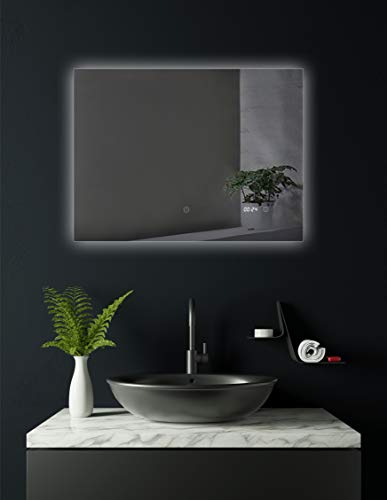 HOKO® Badezimmer Spiegel beleuchtet mit integrierter Uhr, Arzberg 80x60cm, Querformat mit Hintergrundbeleuchtung, Energieklasse A+ (WEEE-Reg. Nr.: DE 40647673)