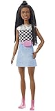 Barbie GXT04 - „Bühne Frei für große Träume“ Barbie Brooklyn Puppe (ca. 30 cm groß, mit braunen Zöpfen) mit schimmerndem Oberteil, Rock und Zubehörteilen, Spielzeug Geschenk für Kinder ab 3 Jahren