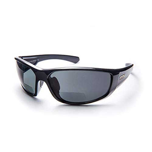 Urbanium Eyewear Modell Rio – sportliche Sonnenbrille in schwarz - polarisierend mit unauffälligen Lesefenster im unteren Bereich der Gläser mit Addition +1.50
