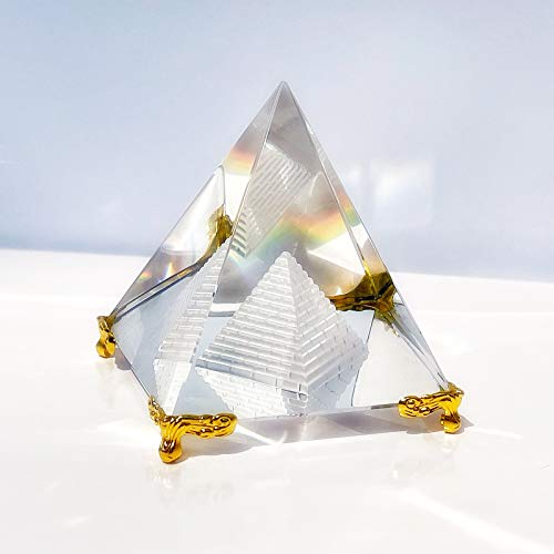 Kristall-Pyramidenprisma, Feng Shui Crafts Meditationskristall mit goldenem Ständer für Zuhause, Büro, Kunstdekoration, Pyramiden Geschenk, Ständer für Wohlstand, positive Energie und Glück