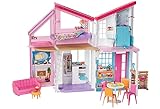 Barbie Malibu Haus (61 cm breit), Barbie Traumhaus mit 6 Zimmern, 25+ Barbie Zubehör, Platz für 4 Barbie Puppen, ohne Barbie Puppen, als Geschenk für Kinder ab 3 Jahren geeignet, FXG57