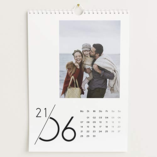 sendmoments Fotokalender 2021, Jahreskalender, Wandkalender mit persönlichen Bildern, Kalender für Digitale Fotos, Spiralbindung, DIN A4 Hochformat, optional mit Veredelung