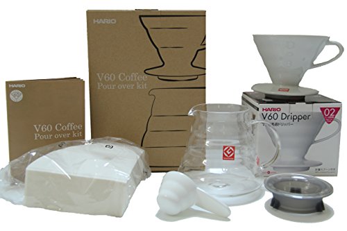 Hario V60 Kaffee-Übergieß-Set - kommt mit Keramik-Tropfer, Glaskanne, Messlöffel und 100 Stück Packung mit Hario 02W Kaffeefiltern.