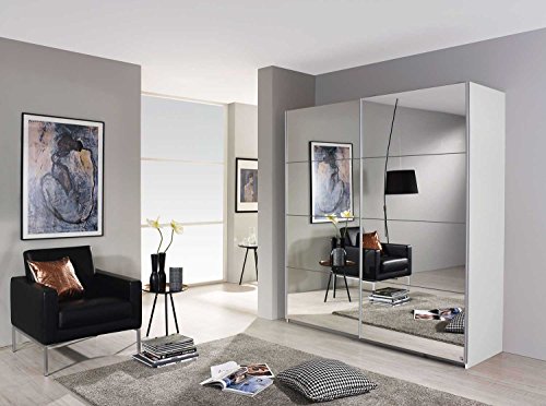 lifestyle4living Schwebetürenschrank in Weiß mit Spiegel, Kleiderschrank hat 2 Türen und ist mit 180 cm Breite ideal für Ihr gemütliches Schlafzimmer