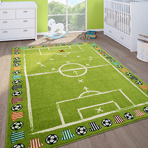 Paco Home Teppich Kinderzimmer Kinderteppich Spielteppich Junge Mädchen Kurzflor Modern Spielfeld Fußball In Grün, Grösse:120x170 cm