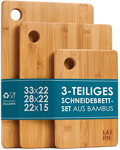 LARHN Hochwertige Schneidebretter Holz - 3 Extra Dickes Bambus Schneidebrett Set - 33x22cm / 28x22cm / 22x15cm - Verwenden Sie als Küchen-bretter, Frühstücksbrettchen, Brotbretter und Servierbretter
